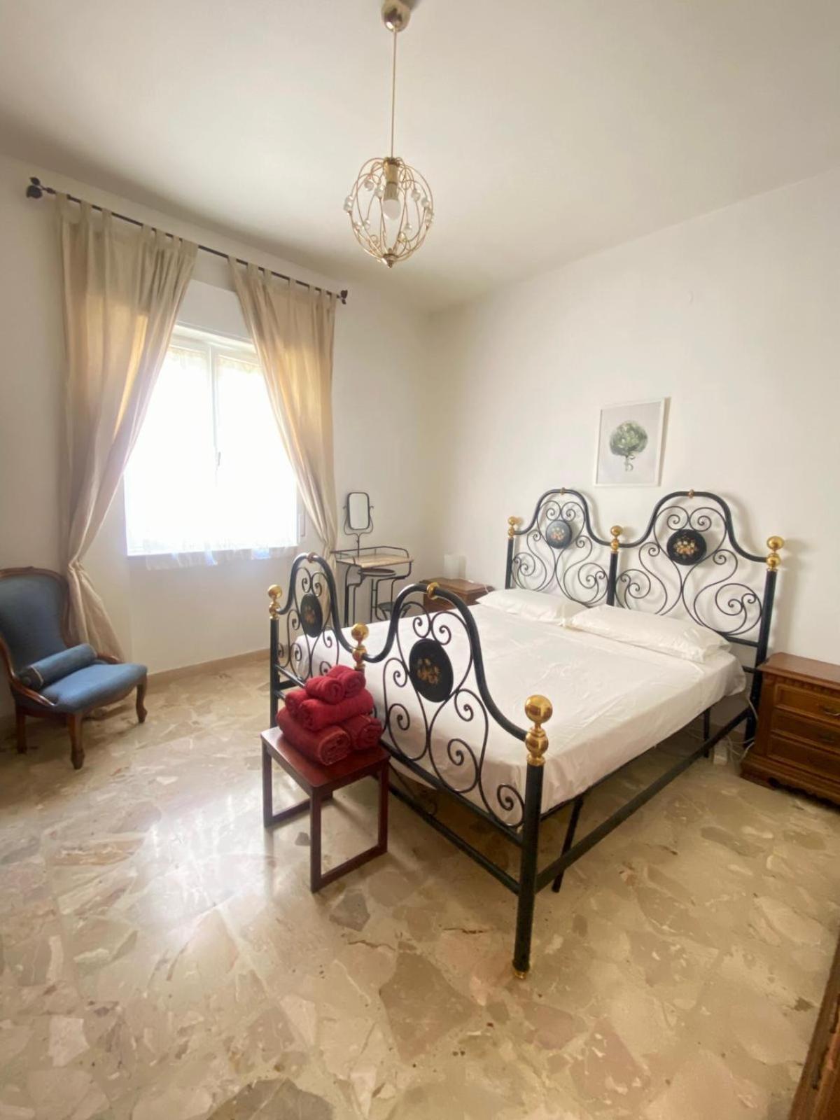 Amita House Appartement Syracuse Buitenkant foto